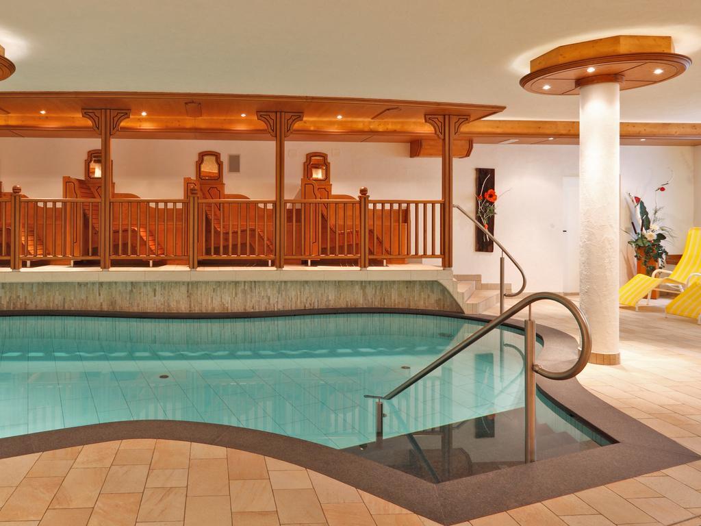 Hotel Gisserhof Ahrntal Eksteriør billede
